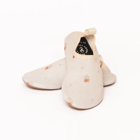 Detské protišmykové topánky do vody UV 50+ biele