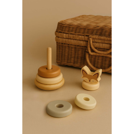 MRS. ERTHA – Drevené navliekacie krúžky Líška pre deti