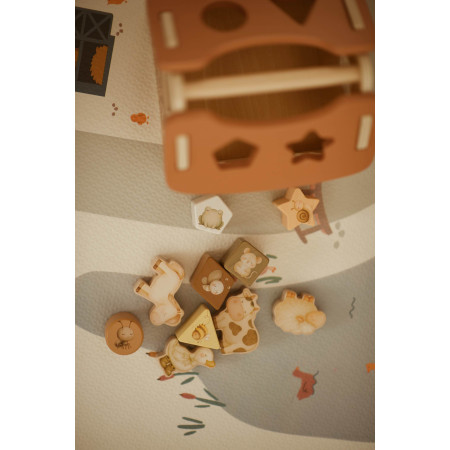 Drevený domček so zvieratkami vkladačka pre dieťa