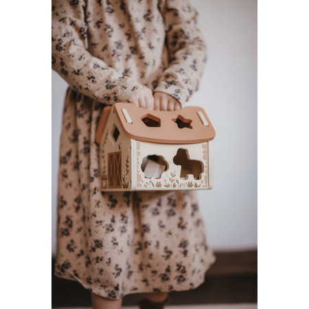 Montessori hračka pre dievča