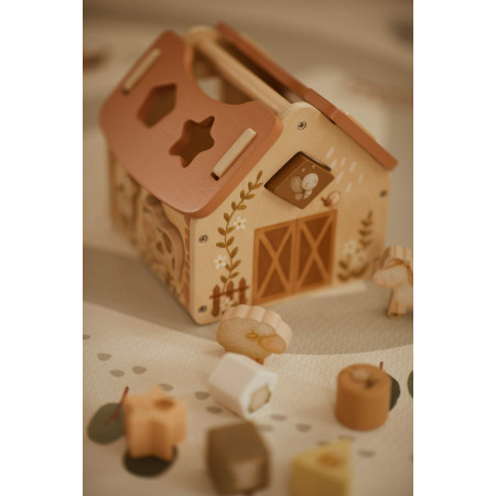 Mrs. Ertha Drevená vkladačka